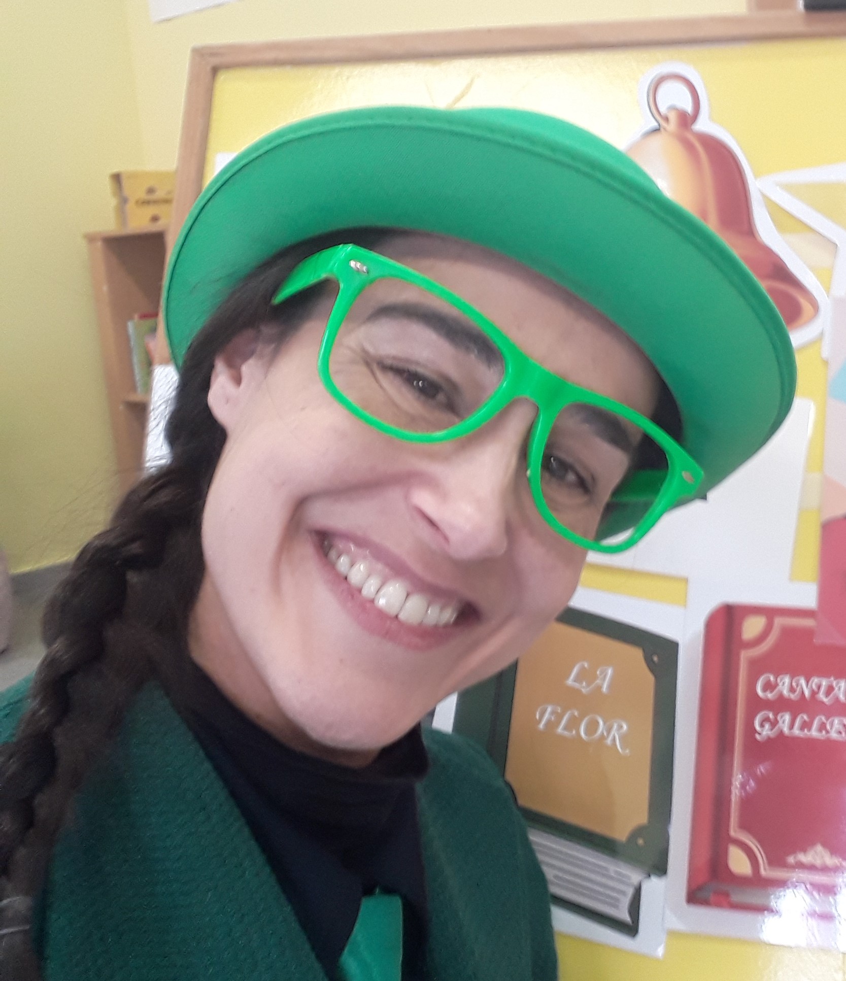 Manuela Contacontos